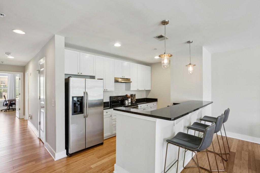 933 Garrett Street SE 306