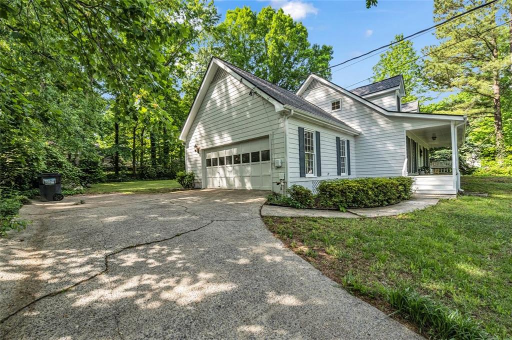 4112 Willow Walk, Lilburn, Georgia image 14