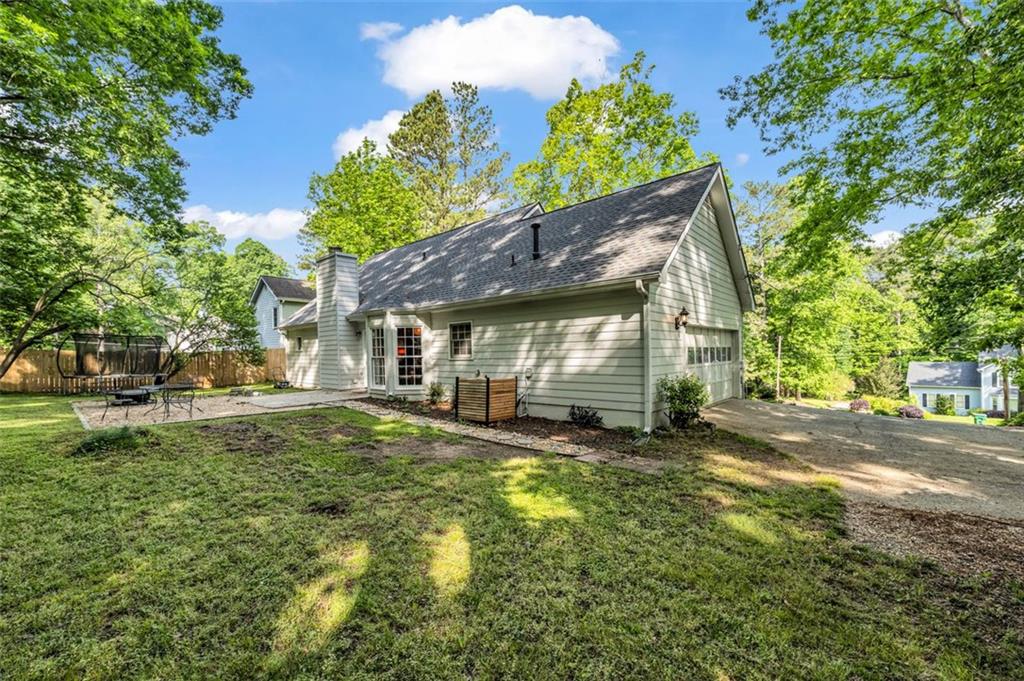 4112 Willow Walk, Lilburn, Georgia image 8