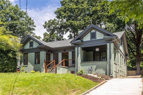 Homes For Sale - 1615 Stokes Avenue<br/> Atlanta, GA 30310