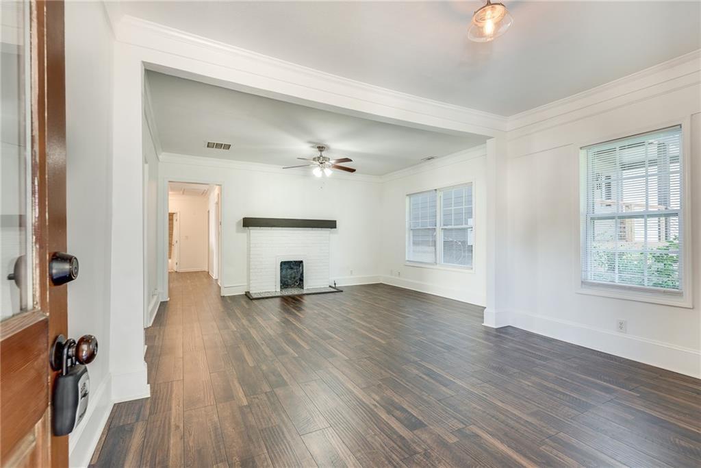 244 Laurel Avenue SW