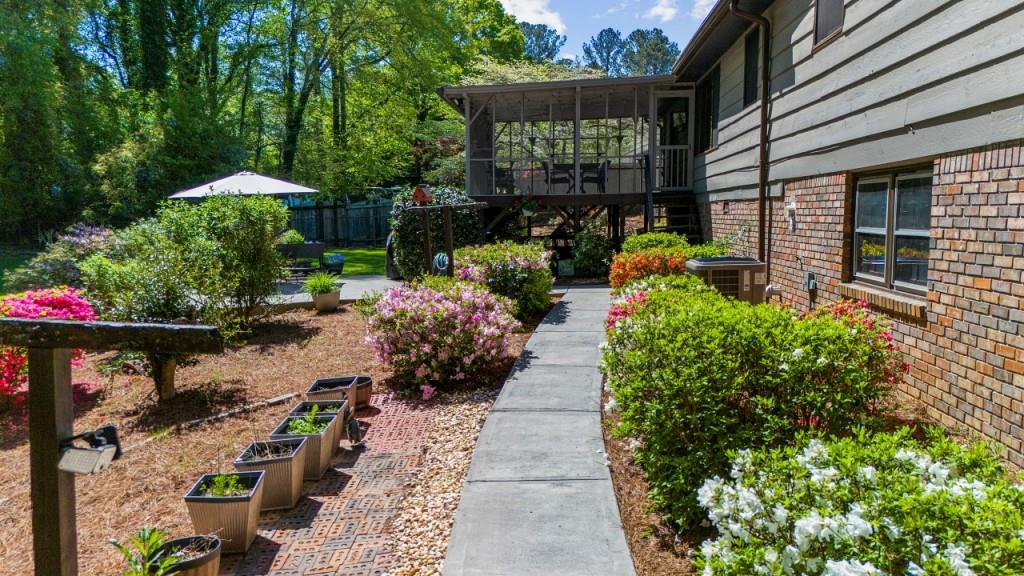 2920 Dara Drive, Marietta, Georgia image 48