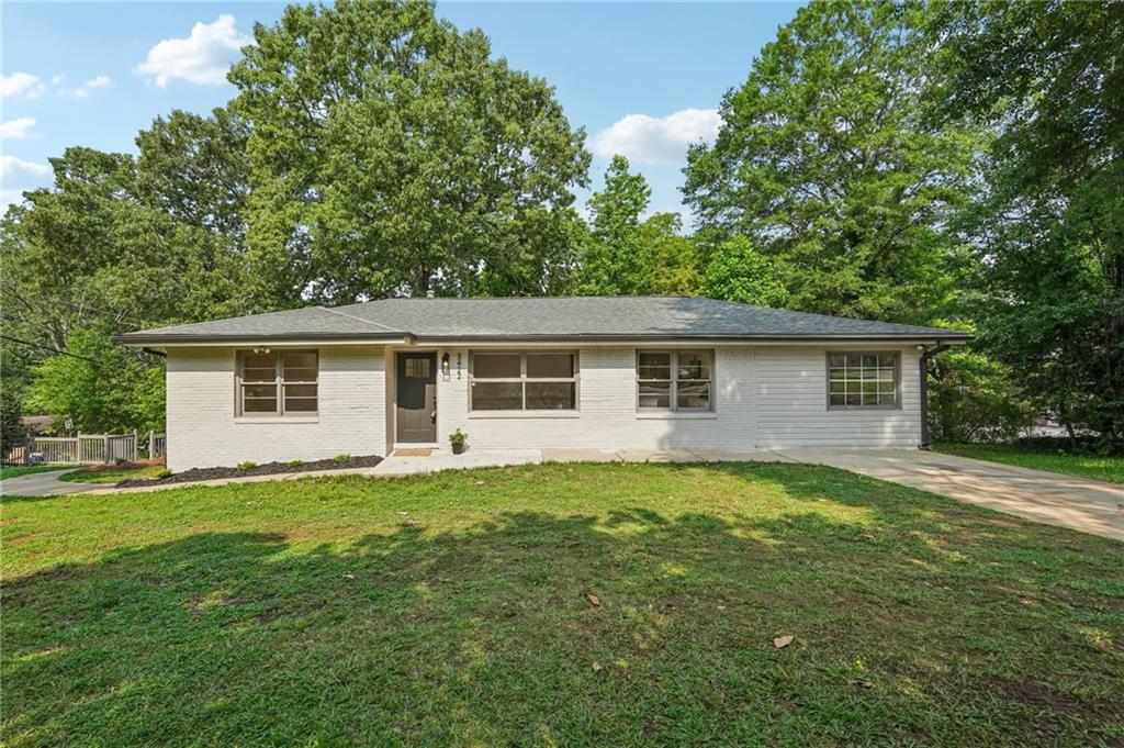 3422 Maplehurst Drive, Decatur, Georgia image 8