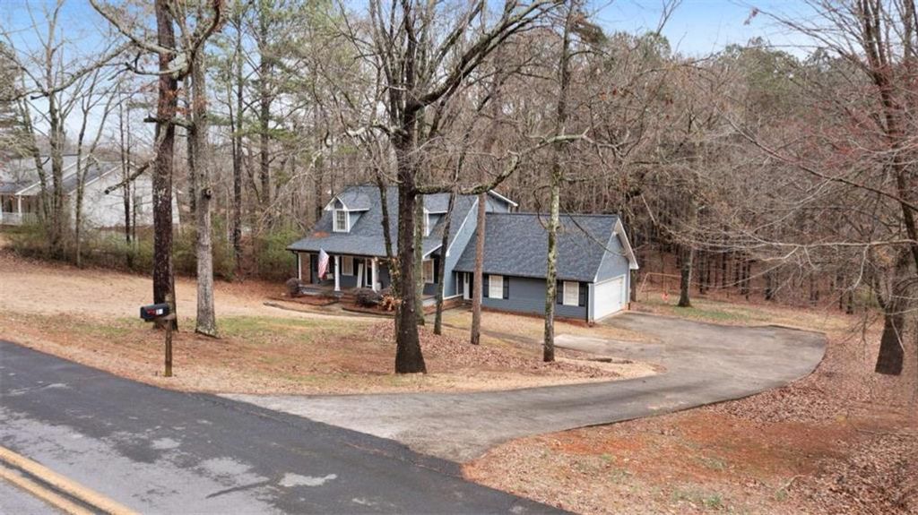 Photo of 39 Ramblewood Drive, Silver Creek, GA 30173 (MLS # 7727646)