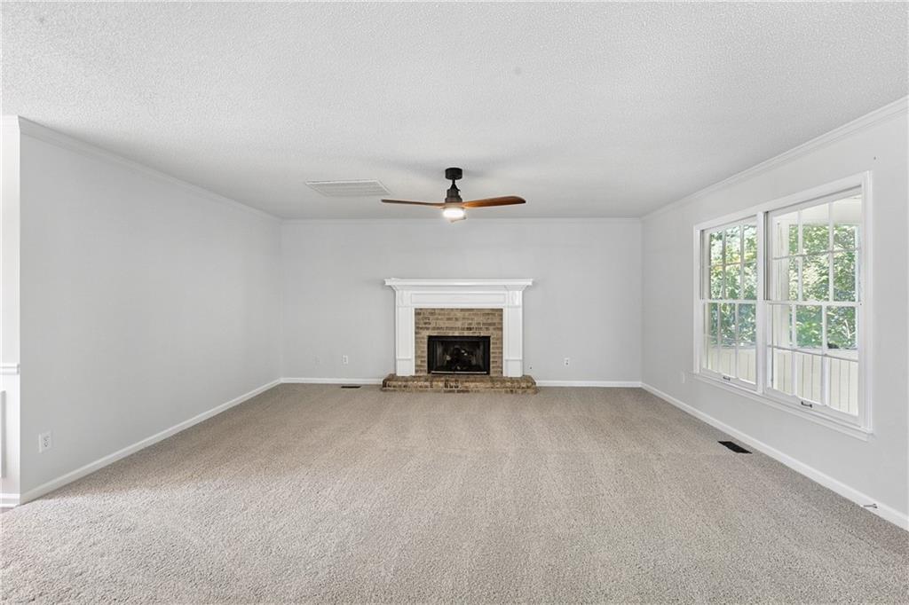 1077 Angel Lane