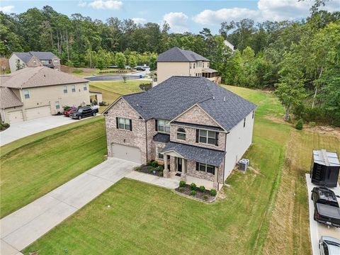 A home in Dacula