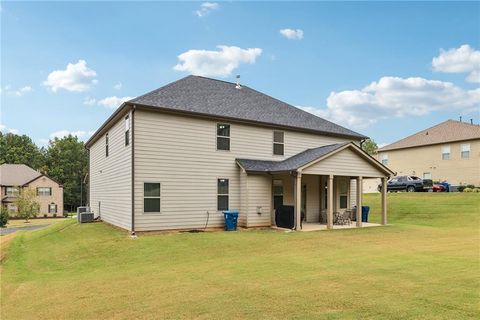 A home in Dacula