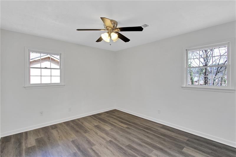 5774 Forest Drive, Acworth, Georgia image 21