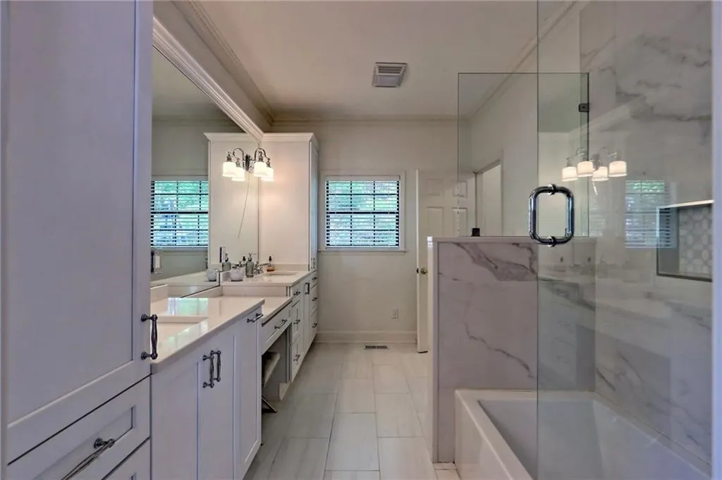 Clayton, Georgia 30525, United States, 3 Bedrooms Bedrooms, ,2 BathroomsBathrooms,Residential,Active,194668