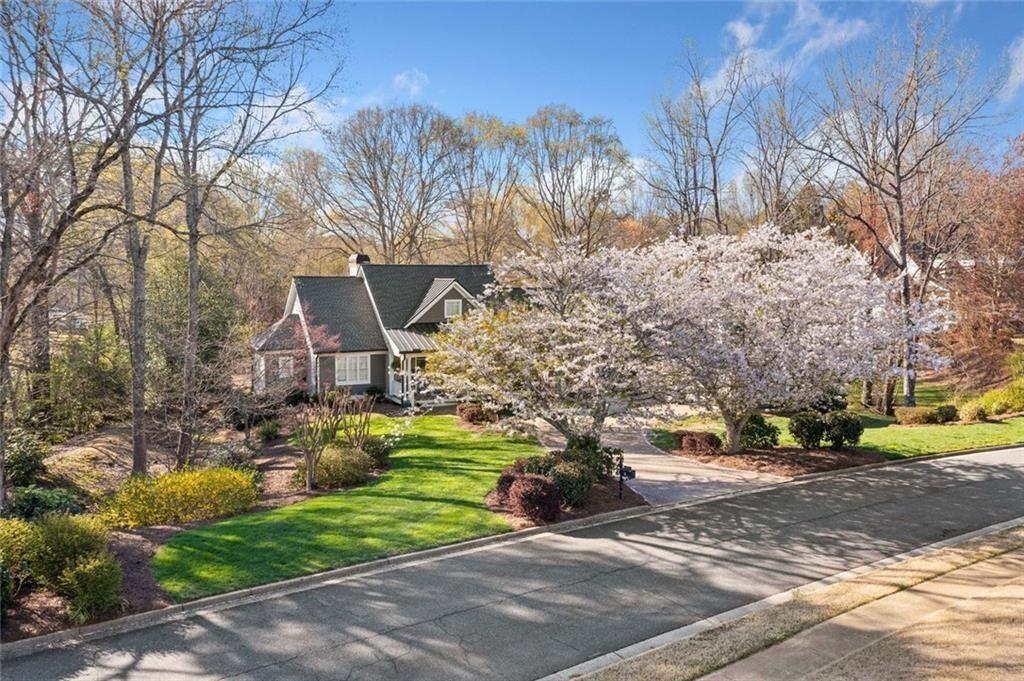 4054 Hickory Fairway Drive