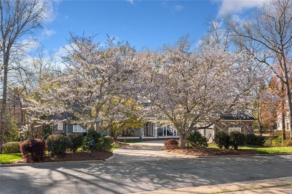 4054 Hickory Fairway Drive