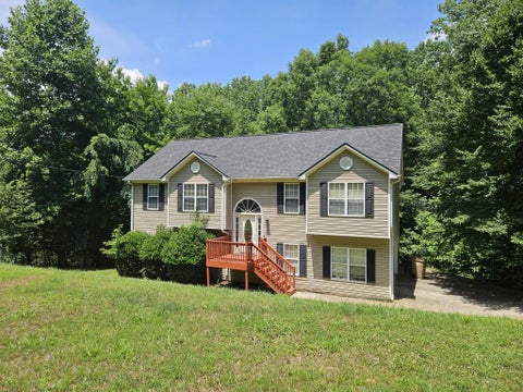 Homes For Sale - 3024 Big Tree Road<br/> Gainesville, GA 30501