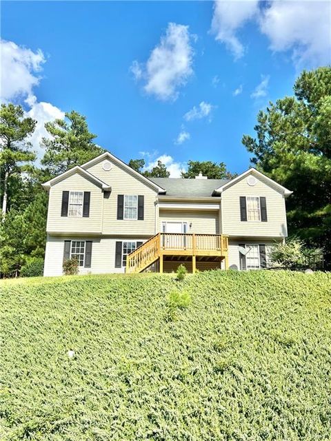 A home in Flowery Branch