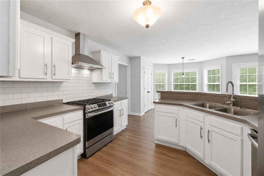 322 Lochmill Court