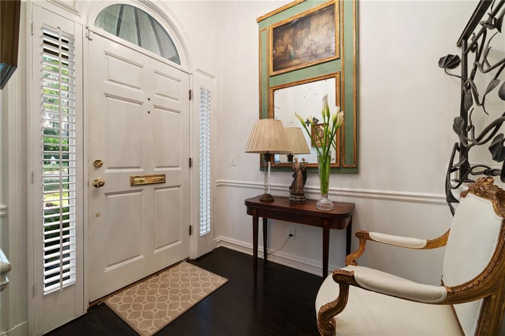 2525 Peachtree Road NE 25