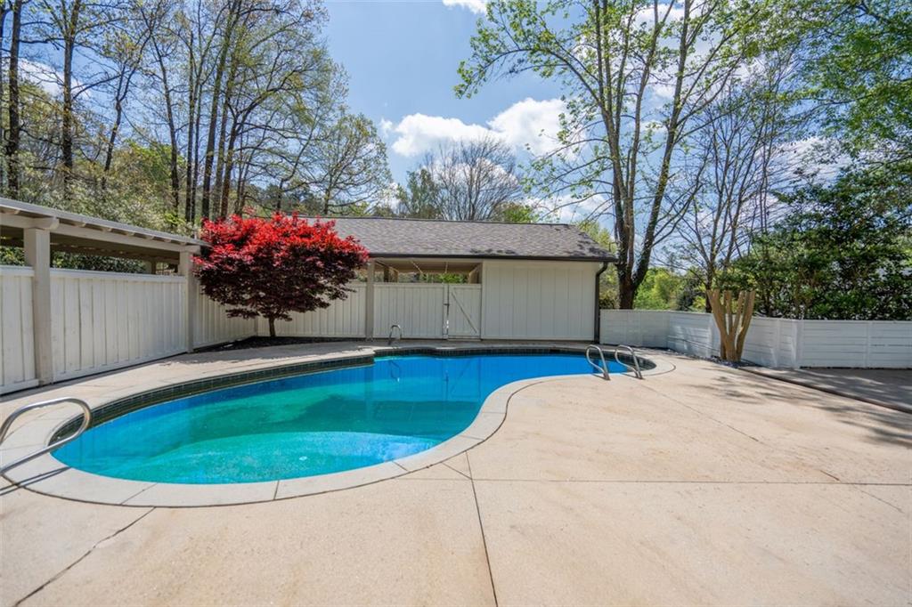 541 Earlvine Way, Kennesaw, Georgia image 6