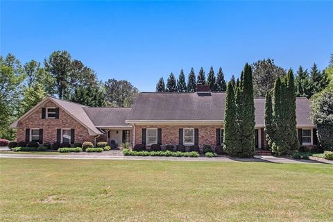 1935 Northbrooke Lane Dunwoody GA 30338