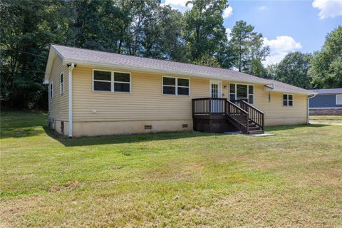 Homes For Sale - 354 Pine Valley Road<br/> Powder Springs, GA 30127