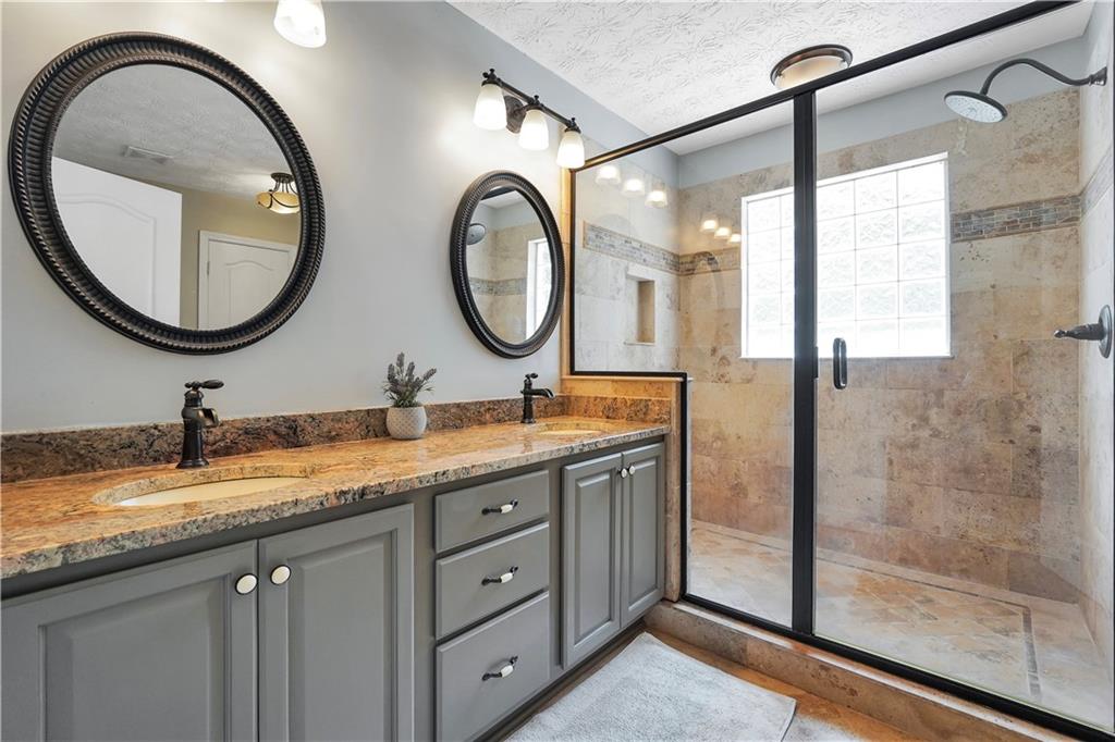 305 Moccasin Gap Road