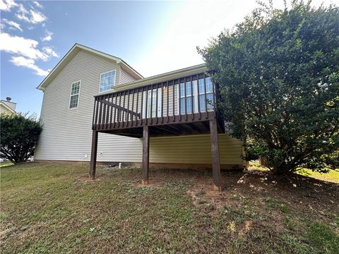 A home in Flowery Branch