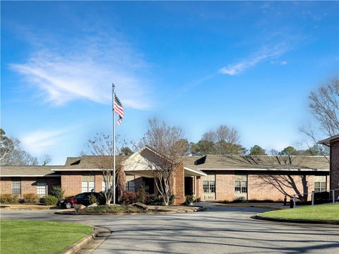 Condo For Rent - 475 Mount Vernon Highway #C225<br/> Atlanta, GA 30328