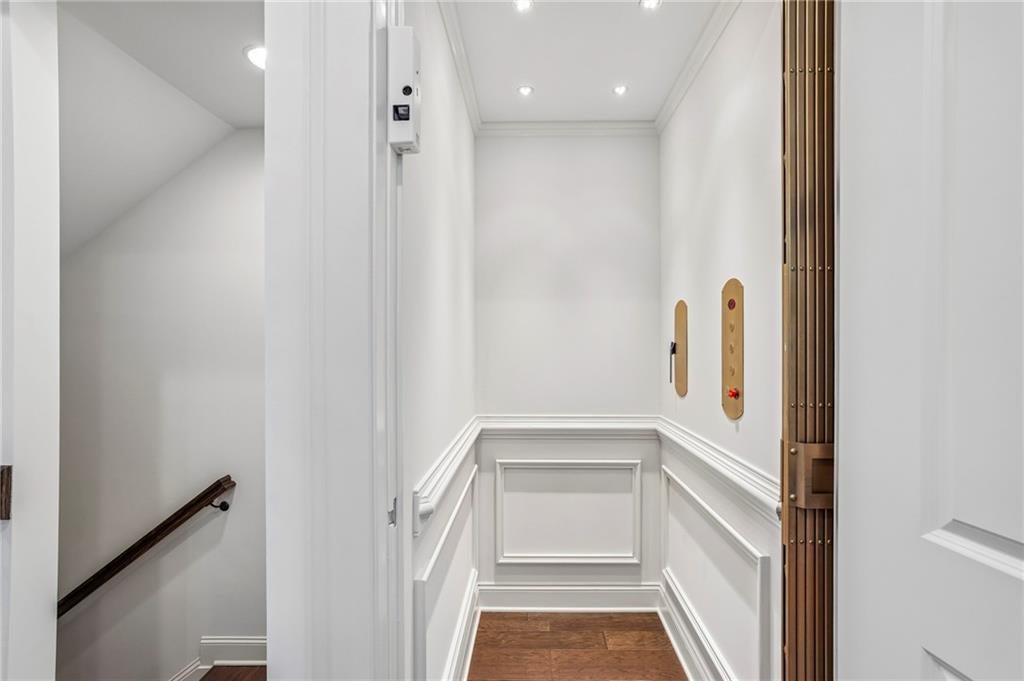 305 Cricket Ln, Alpharetta, GA, 30009, USA, 3 Bedrooms Bedrooms, ,4 BathroomsBathrooms,Townhouse,Active,305 Cricket Ln,7790699