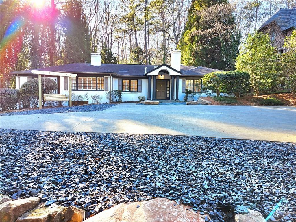 4044 Northside Drive