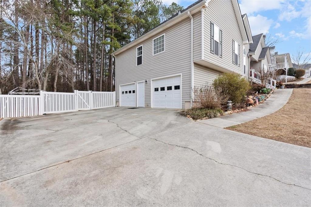 136 Harborside Drive