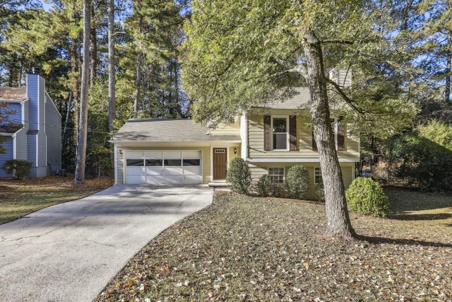 Completely renovated 4BR/2BA home in sought-after Haynes Bridge / Old Alabama neighborhood. Great school district. Outstanding shopping right around the corner plus close to North Point, Avalon, Top Golf and the Alpharetta Greenway.  Two-story foyer provides access to main level, lower level and 2-car garage.  All new LVP flooring throughout.  All new kitchen appliances, stone countertops, Shaker-styled white soft-close cabinets, stylish backsplash and a great amount of storage. Kitchen-breakfast-family rooms are open concept and on main level with double doors opening to a spacious deck and private fenced ackyard.  Also on the main level are 2 bedrooms; the primary with walk-in closet, a 2nd bedroom or home office and a wonderful full bathroom.  The lower-level offers plenty of daylight, two more large bedrooms and closet space, a brand new full bathroom, laundry space with stacked washer-dryer and a great room with a gas fireplace.  First class location in North Fulton, outstanding updates and renovations.  Pets are negotiable.  No smoking, Third-party screening process utilized.