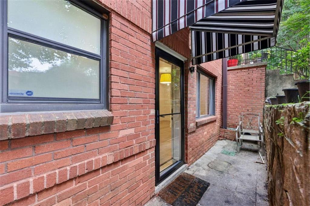 330 3rd Street APT 1
