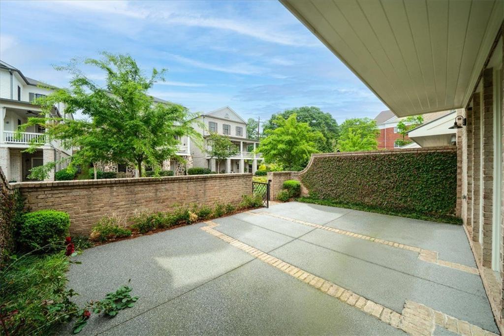 130 Forrest Alley, Roswell, Georgia image 39