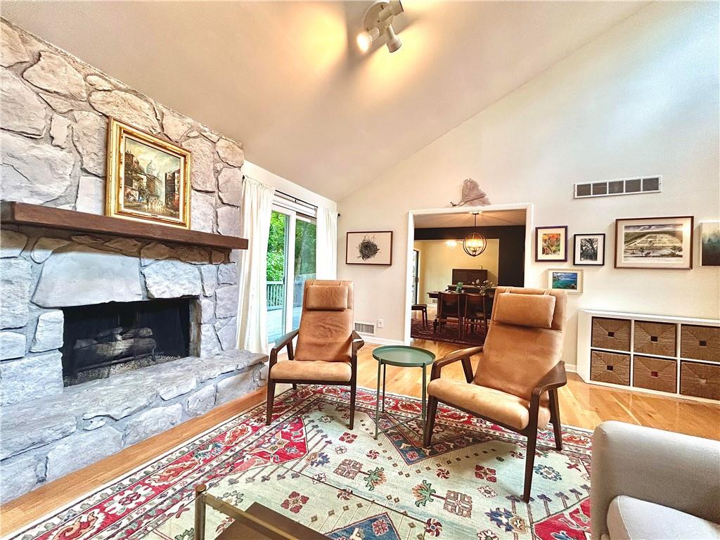 2960 CEDAR KNOLL Drive