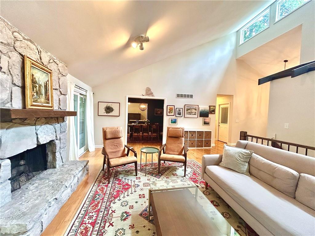 2960 CEDAR KNOLL Drive