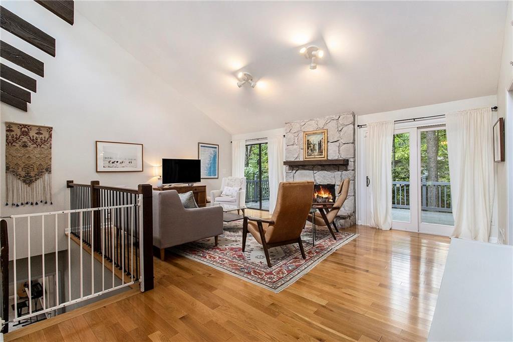 2960 CEDAR KNOLL Drive