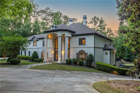 Homes For Sale - 1 Cascade Pointe Drive<br/> Atlanta, GA 30331