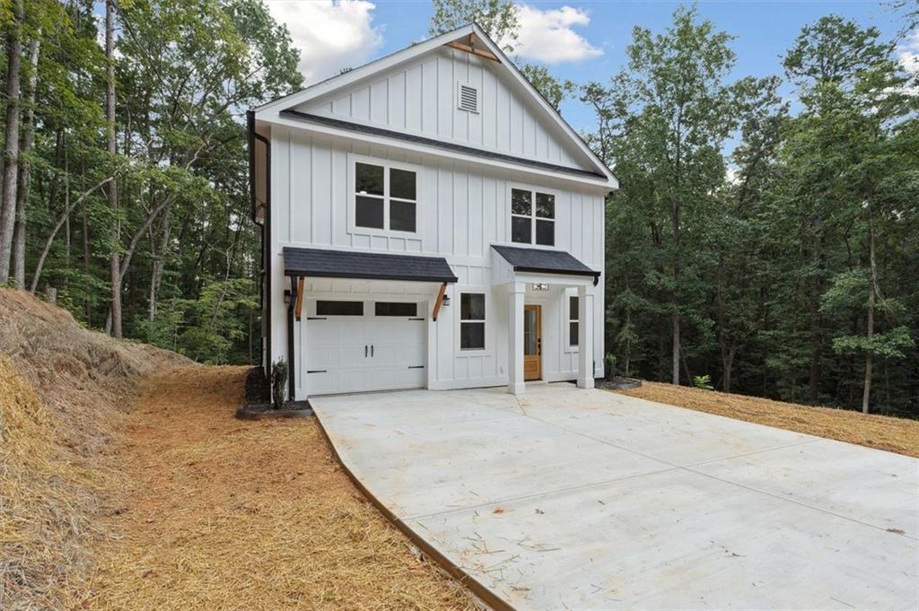 3922 PINE SHORE Circle