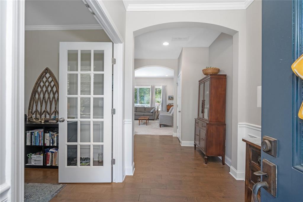 39 Floating Leaf Way