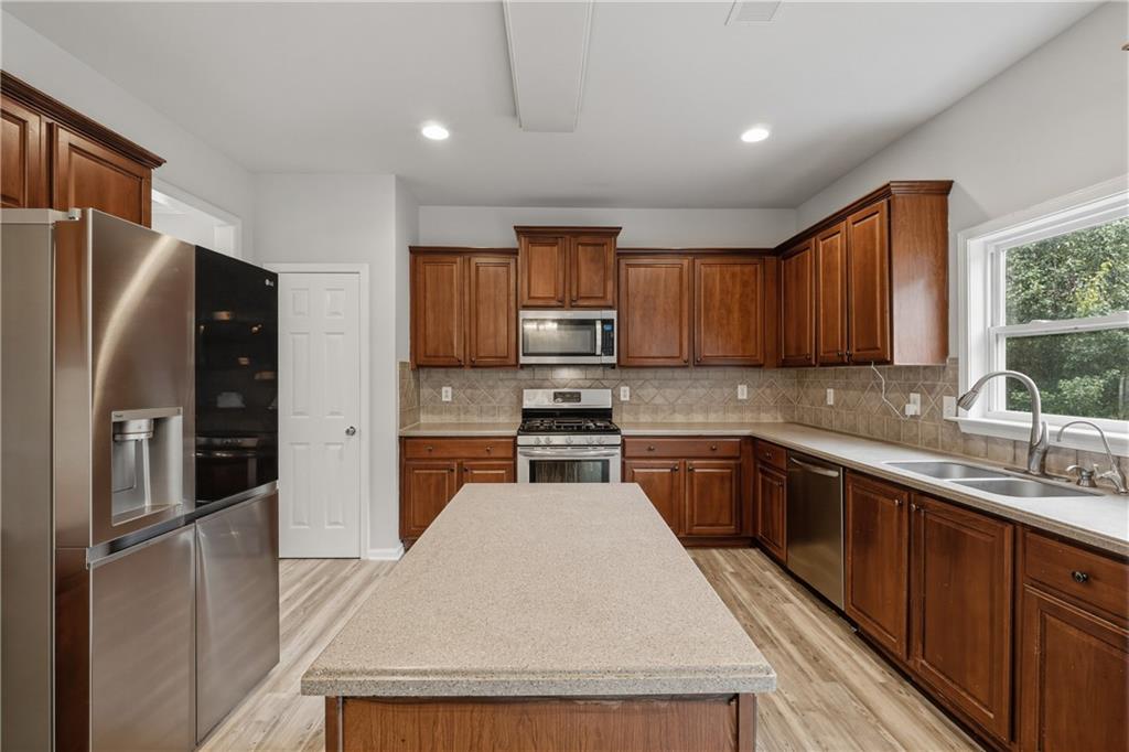 7295 Madison Circle