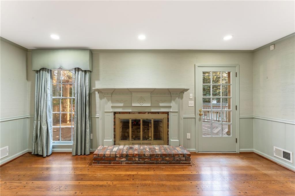 1701 Kings Down Circle