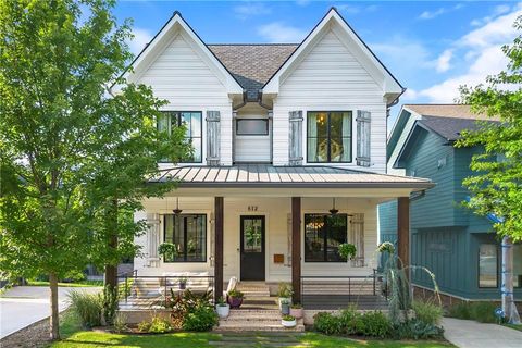 Photo of 612 Fortune Place NE, Atlanta, GA 30312 (MLS # 7729011)