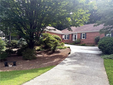 Homes For Sale - 2032 Signal Ridge Chase<br/> Kennesaw, GA 30152