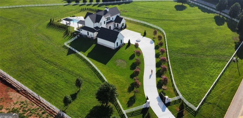 1054 Dee Kennedy Road