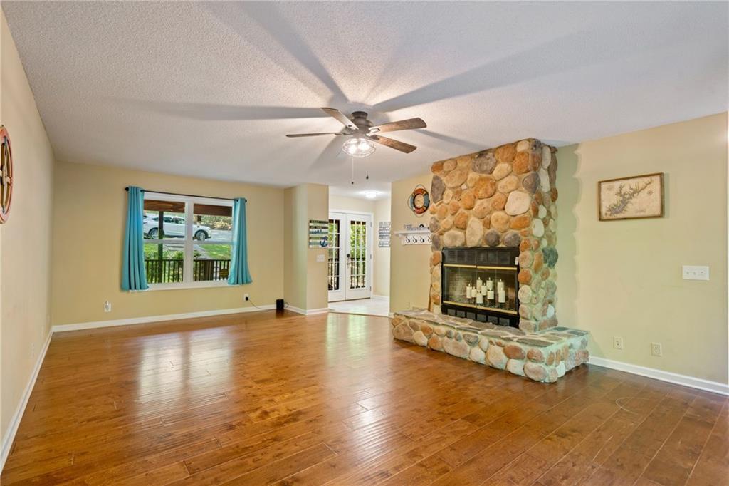 7308 Ivy Circle