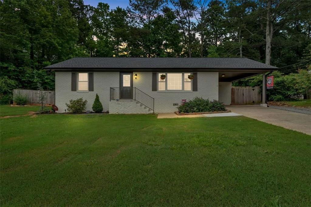 30 Mary Ella Drive