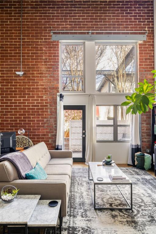 195 Arizona Avenue NE 154