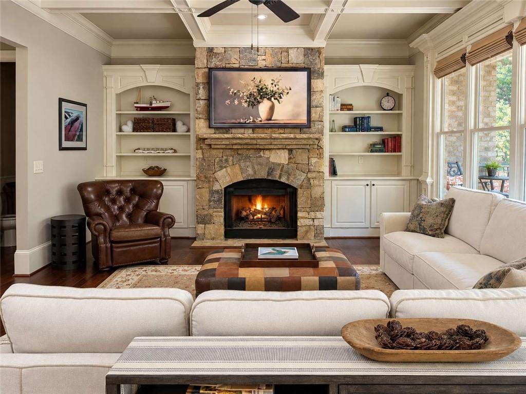 320 Wisteria Circle