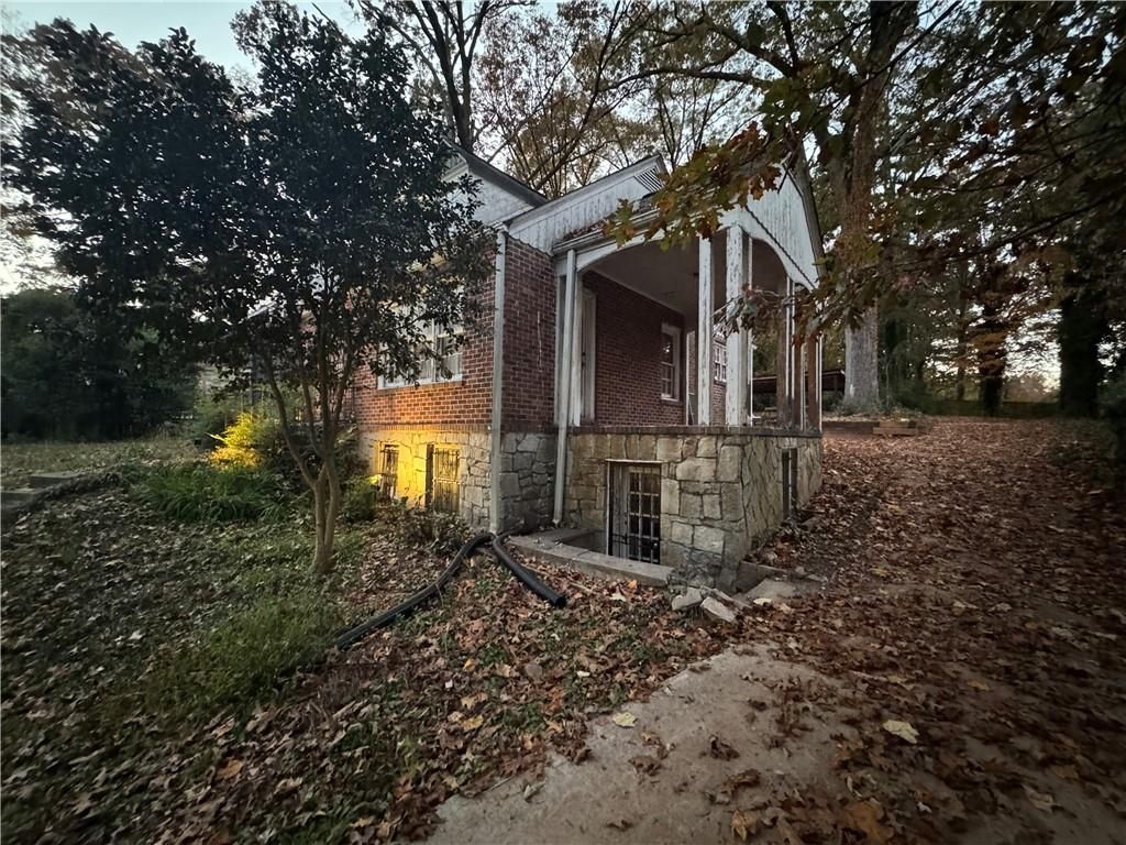 Photo of 2255 Beecher Road SW, Atlanta, GA 30311 (MLS # 7685243)