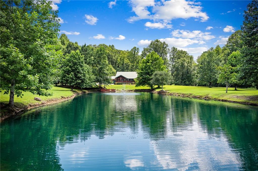 110 Deer Crest Heights