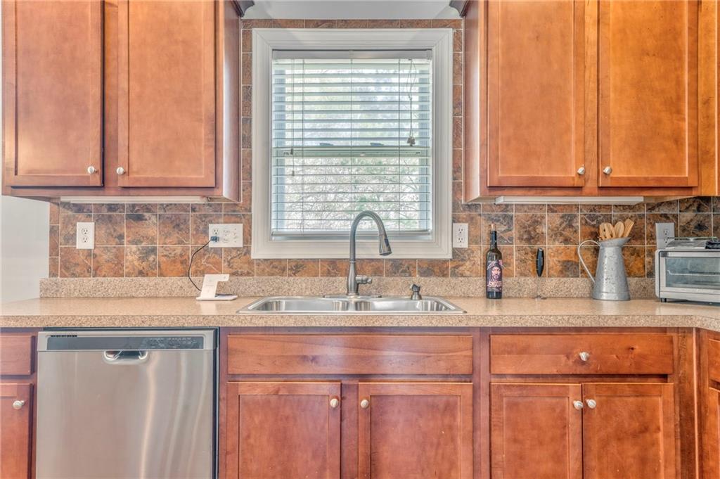 518 S Fortune Way, Dallas, Georgia image 17
