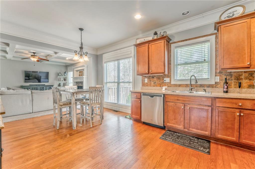 518 S Fortune Way, Dallas, Georgia image 14